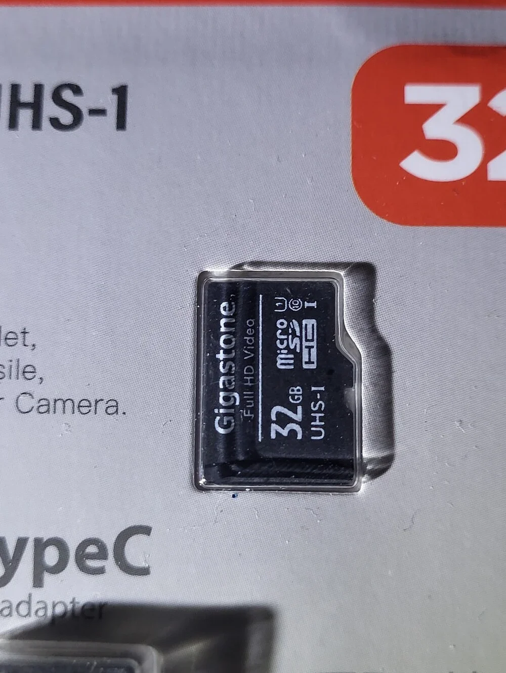 32GB microSDHC UHS-I Class 10 Memory Card Kit - Black